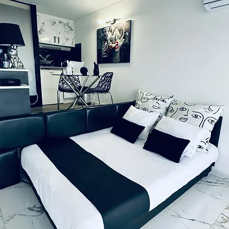 Capluxure - Port Nature 8 - Village Naturiste Cap D *