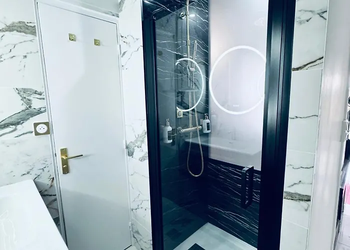 Capluxure - Port Nature 8 - Village Naturiste Cap D